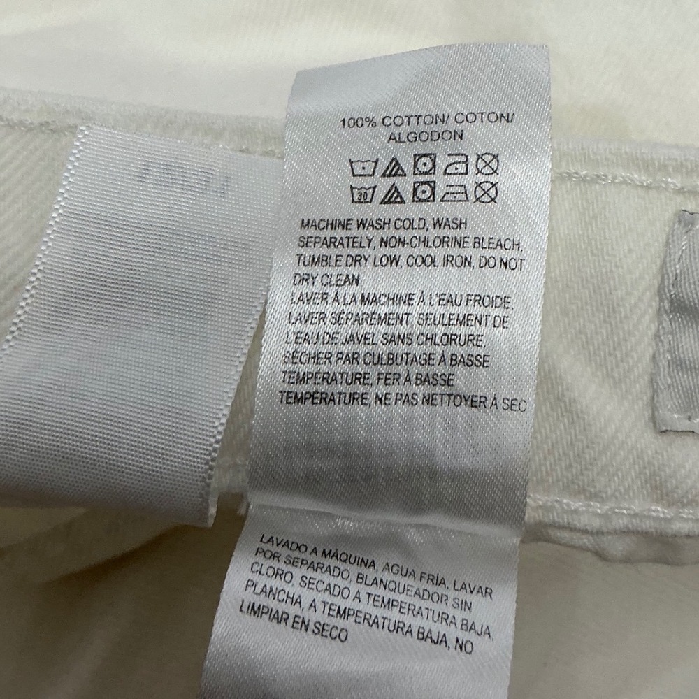 Lucky Brand Relaxed Short White Denim High Rise Frayed Raw Hem Womens Size 12/31 - Picture 6 of 8